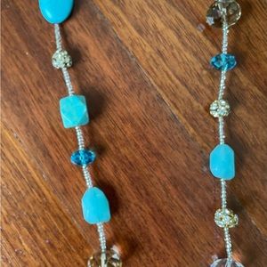 Turquoise and graduated stone necklace